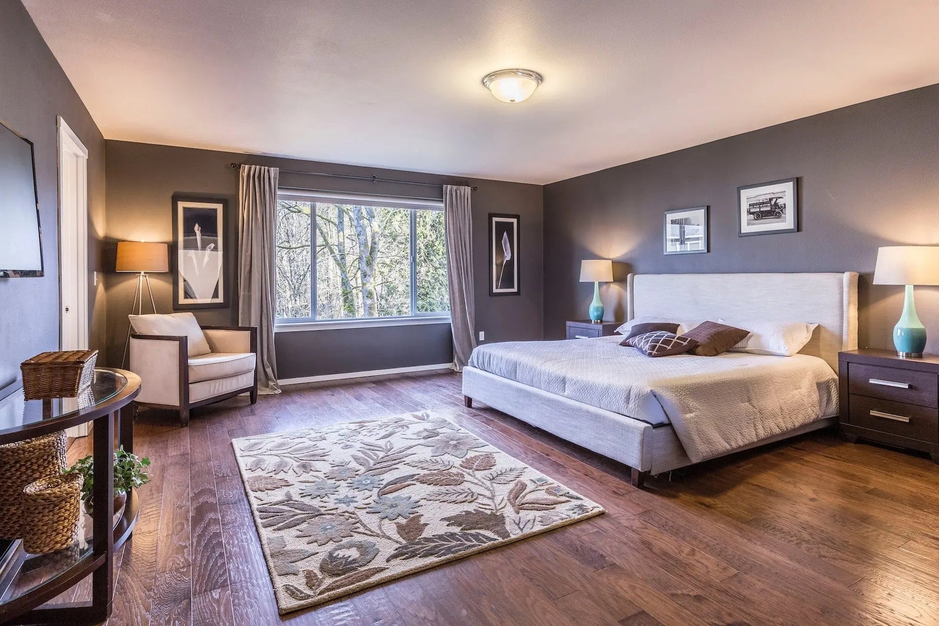 Sleep Ergonomics: Designing Your Ideal Bedroom Layout for Optimal Slee ...