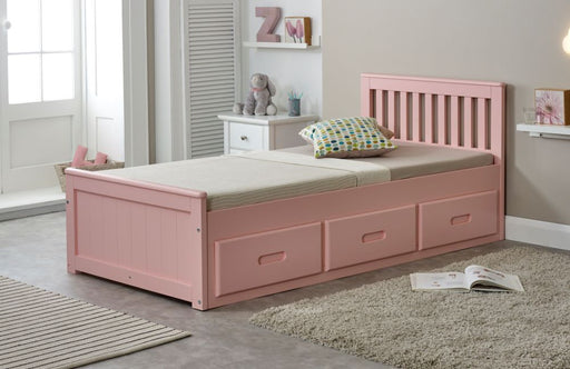 Another view of the pink cabin bed.